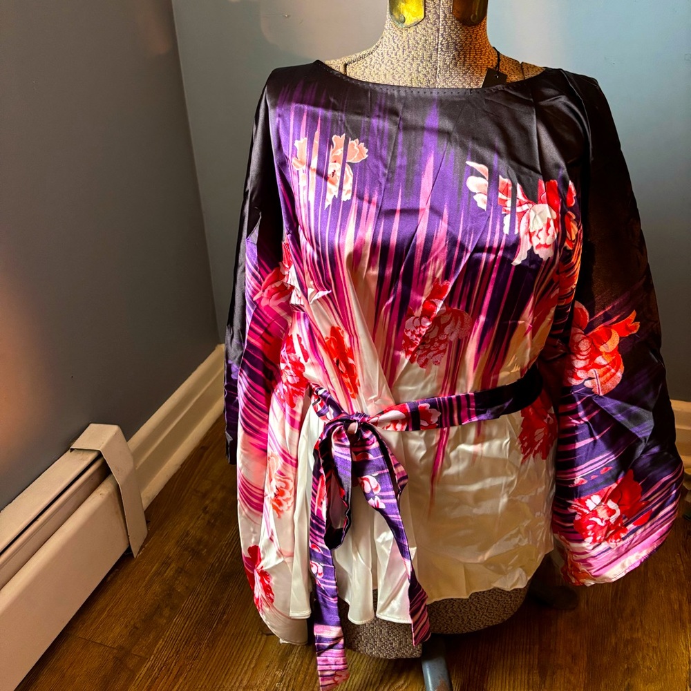 Floral Kimono Top with Belt